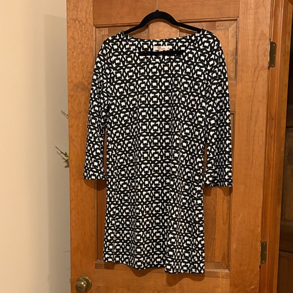 Aryeh Black and White Long Sleeve Dress